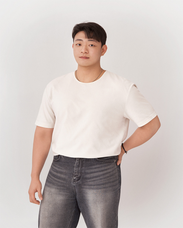 [디자인학과] 21학번 박관형 대표이미지